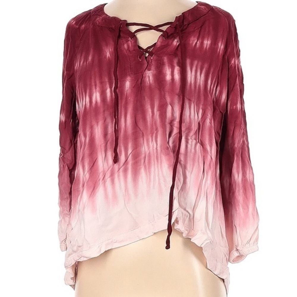 Cloth & Stone
Size XS Long Sleeve Blouse
